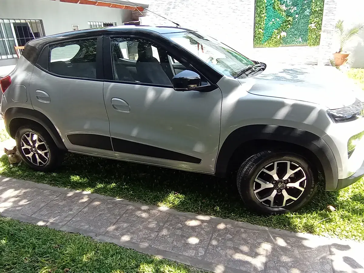 Renault Kwid 1.0 Sce 66Cv Iconic Bitono 2025 - foto 4