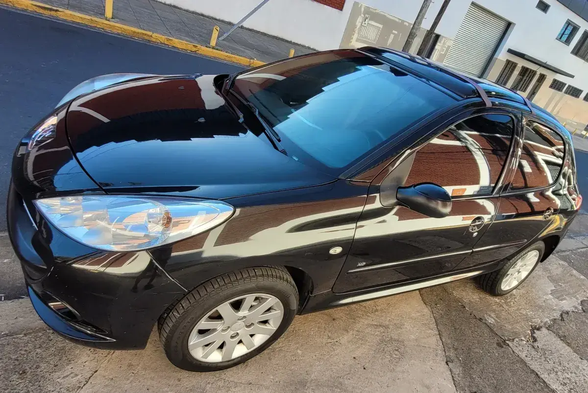 Peugeot 207 1.4 Xt Hdi 2011 - foto 1