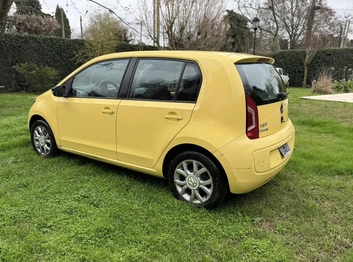 Volkswagen Up! 1.0 High Up! 75Cv I-Motion 5 P 2015 - foto 4