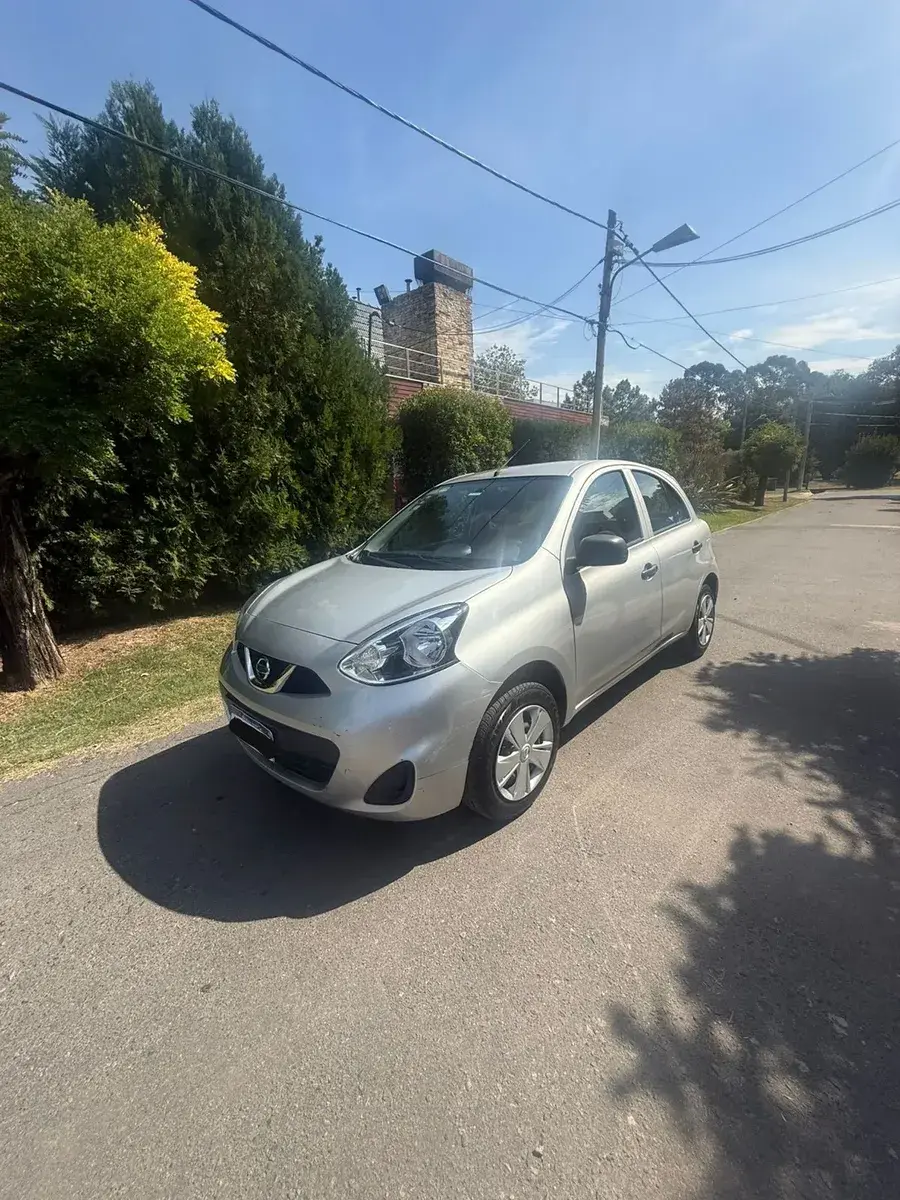 Nissan March 1.6 Active 107Cv 2018 - foto 1