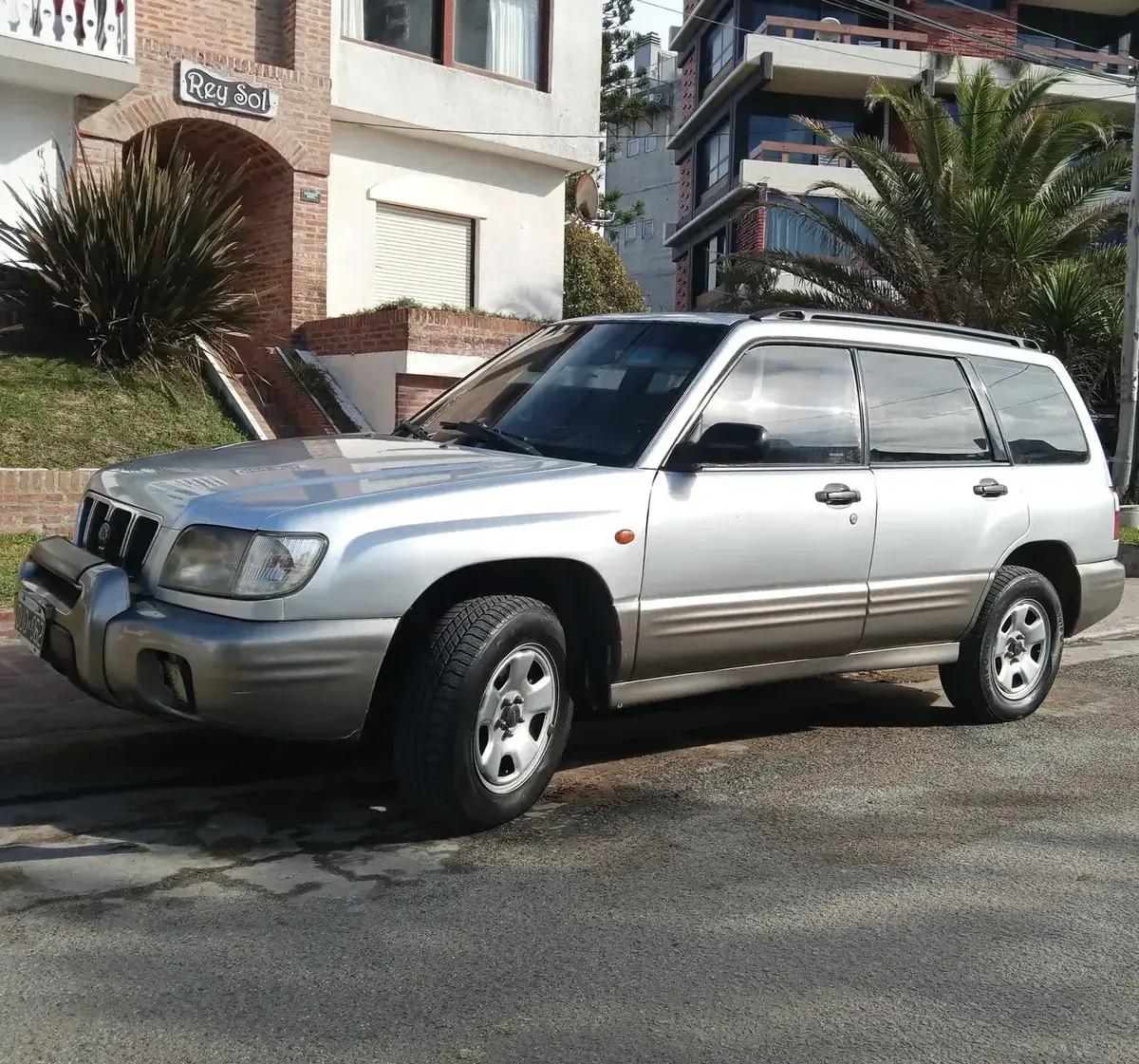 Subaru Forester 2001 - foto 1