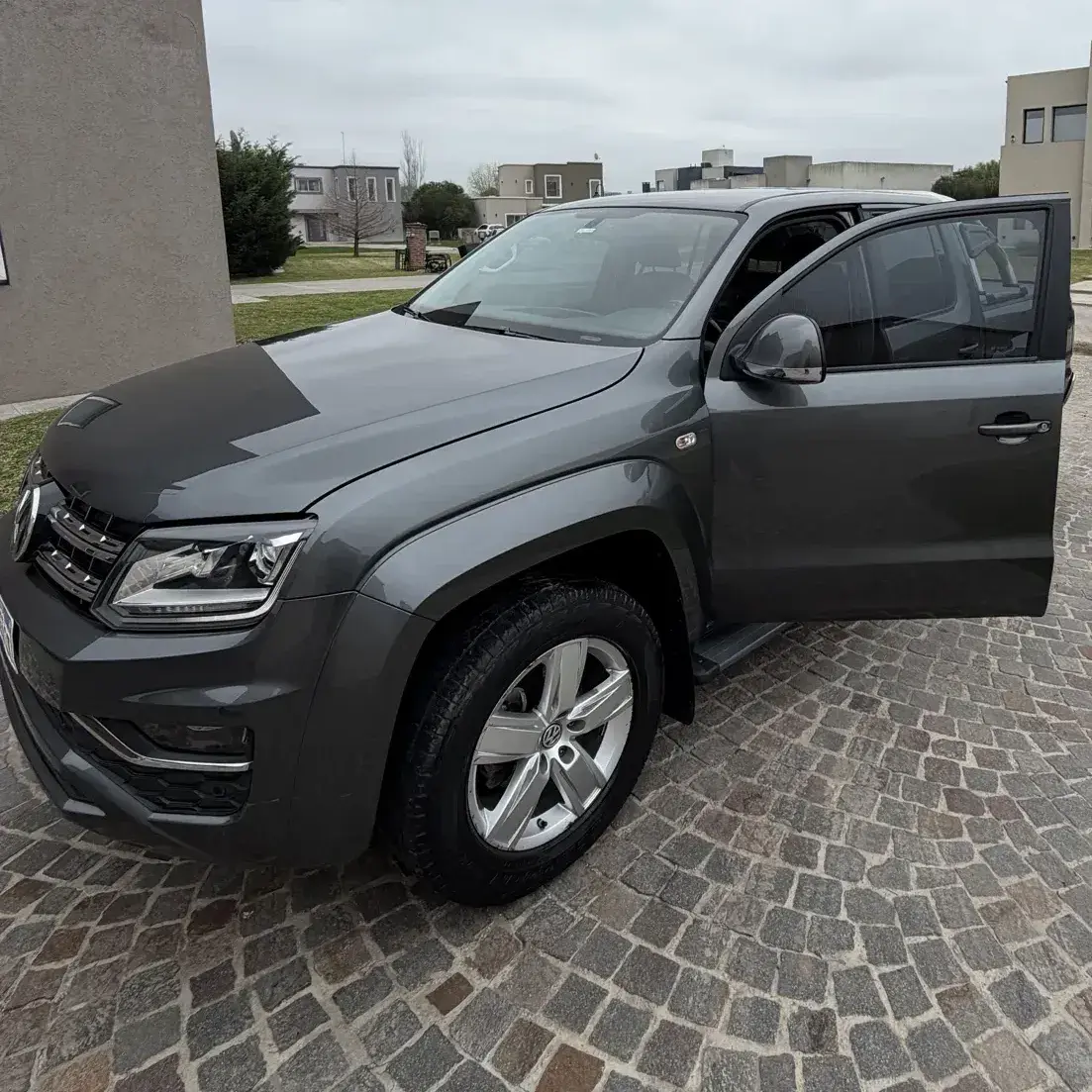 Volkswagen Amarok 2.0 Cd Tdi 180Cv 4X4 Highline Pack At 2023 - foto 3
