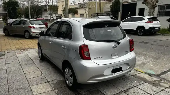 Nissan March 1.6 Sense 107Cv M14 2015 - foto 5