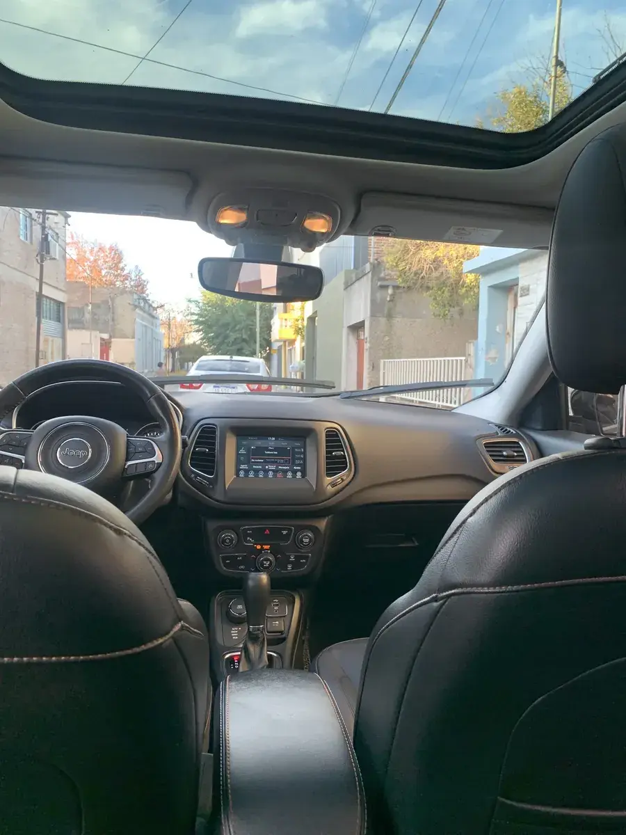 Jeep Compass 2.4 Longitude Plus 4X4 2019 - foto 3