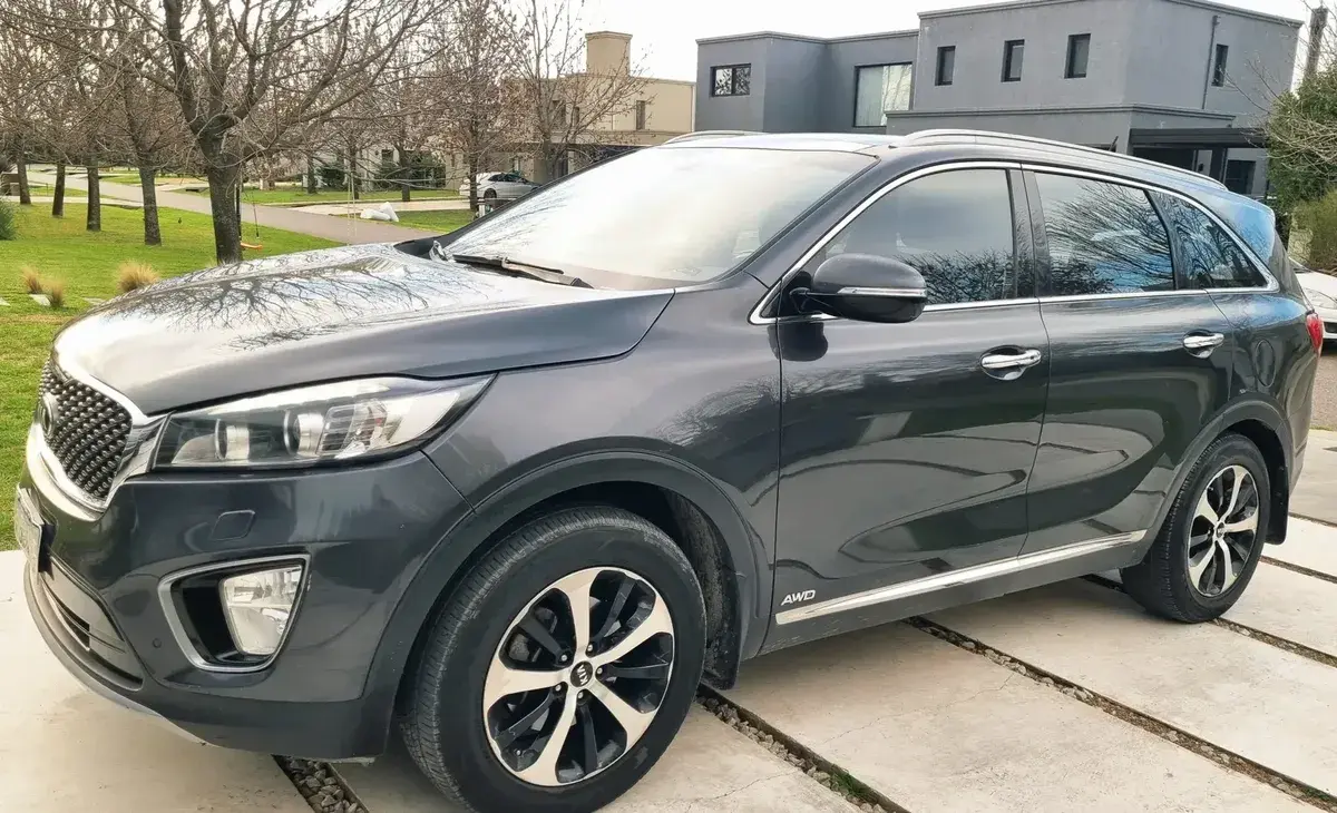 Kia Sorento 2.2 Crdi Ex 4X4 At L/16 /18 2016 - foto 1