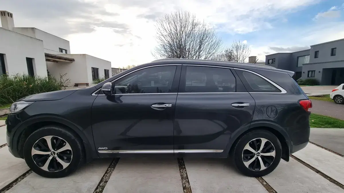 Kia Sorento 2.2 Crdi Ex 4X4 At L/16 /18 2016 - foto 2