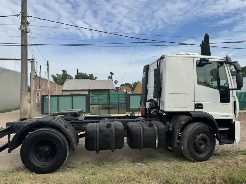 Iveco Tector Tractor Tector 170E25 C/D 2013 - foto 3