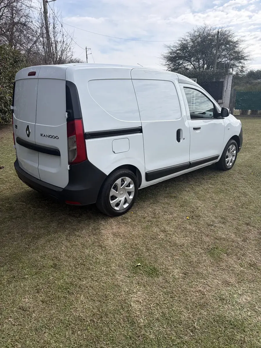 Renault Kangoo Ii Express 1.6 Sce Emotion 2023 - foto 3