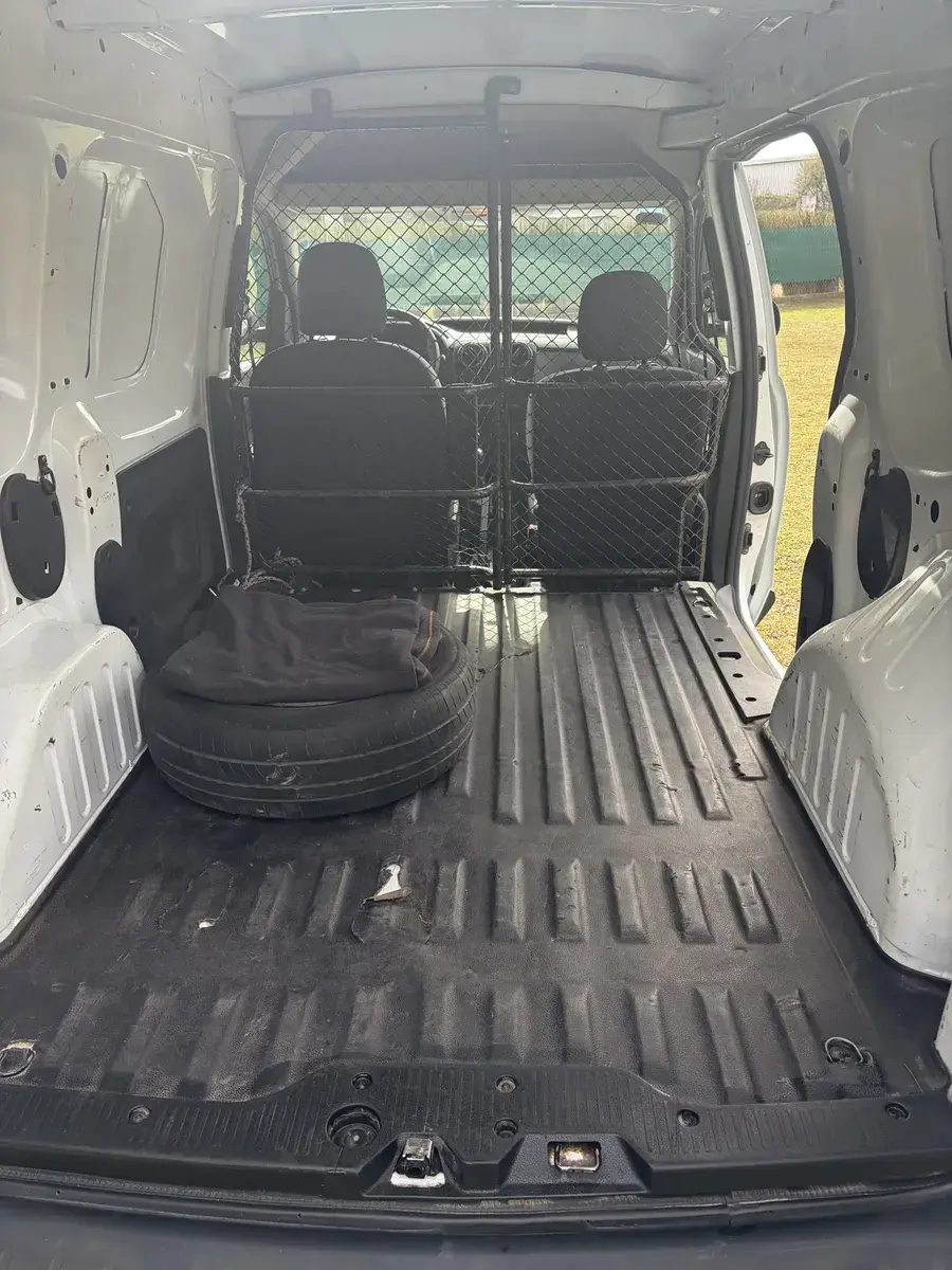 Renault Kangoo Ii Express 1.6 Sce Emotion 2023 - foto 5