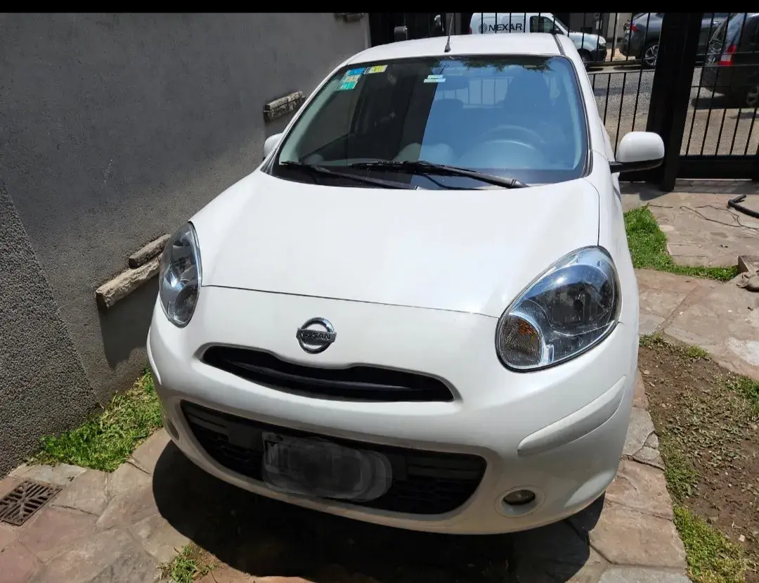 Nissan March 1.6 Visia 107Cv May13 2013 - foto 2