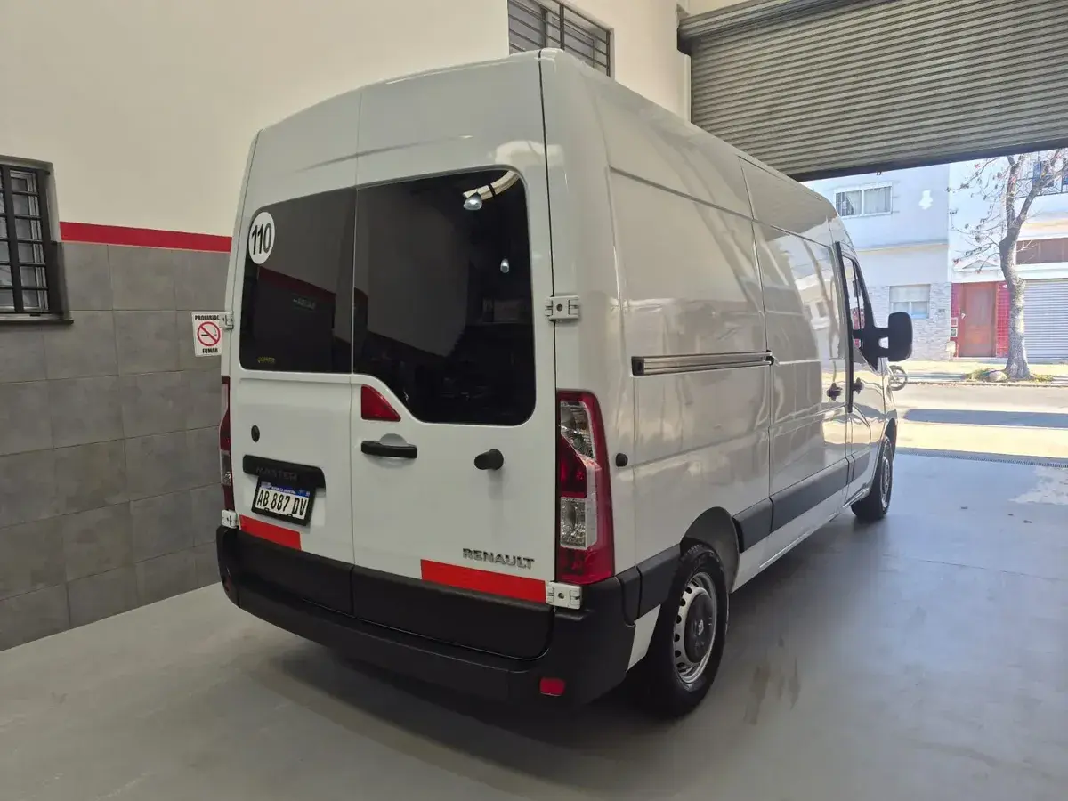 Renault Master 2.3 L2H2 Aa 2017 - foto 3