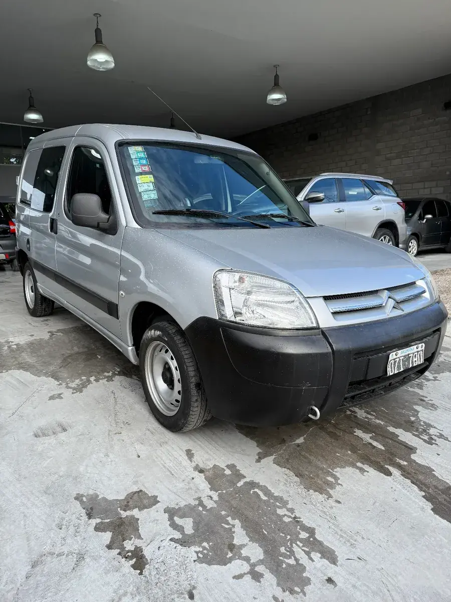Citroën Berlingo 1.6 Hdi 92 Bussines Mixto 2015 - foto 3
