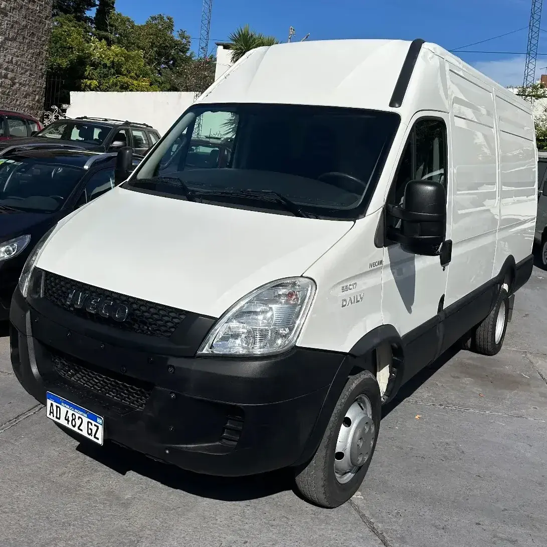 Iveco Daily 3.0 Furgon 55C16 H2 155Cv 12.3M3 3300 2018 - foto 2
