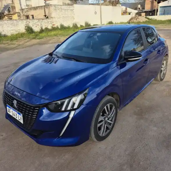 Peugeot 208 1.6 Feline Tiptronic 2021 - foto 1