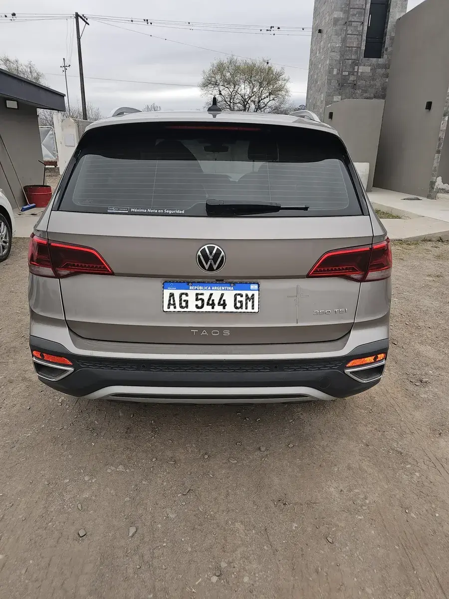 Volkswagen Taos 1.4 250 Tsi Highline Tiptronic 2024 - foto 4