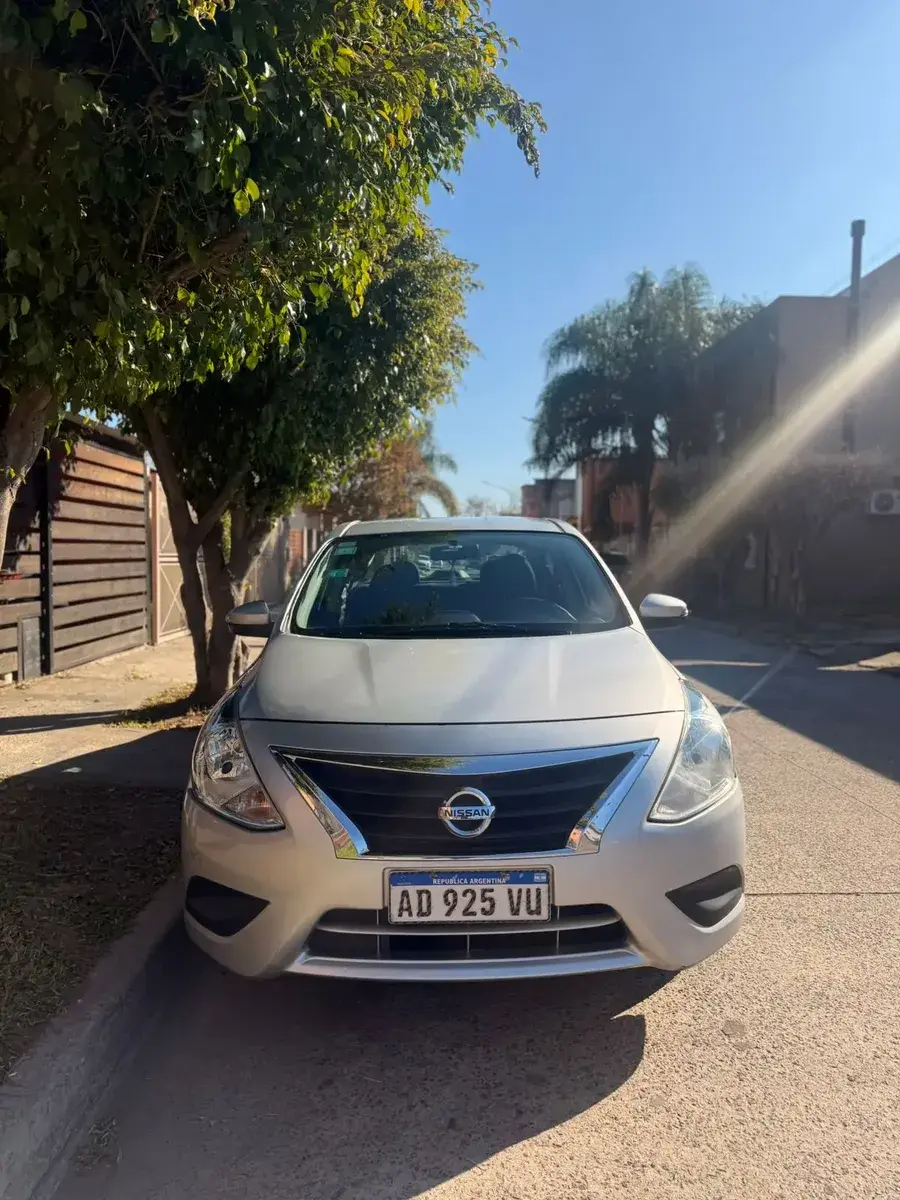 Nissan Versa Sense At 2019 - foto 2