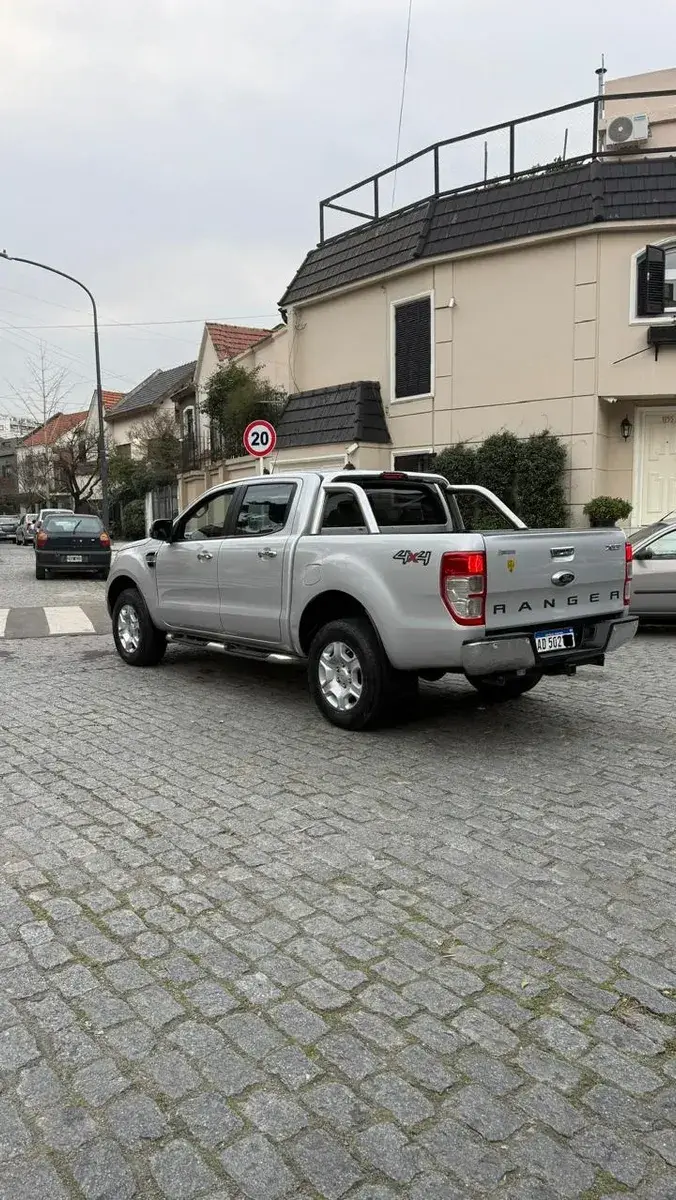 Ford Ranger 3.2 Cd Xlt Tdci 200Cv Manual 4X4 2019 - foto 2
