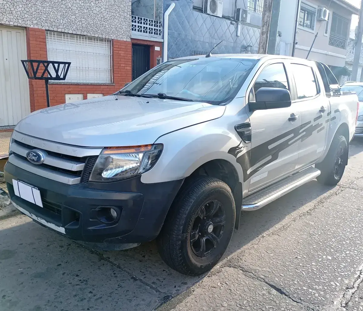 Ford Ranger 2.5 Cd 4X2 Xl Ivct 166Cv 2013 - foto 1