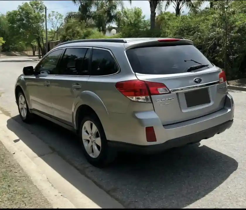 Subaru Outback 2.5 Awd Cvt Limited 173Cv 2012 - foto 3