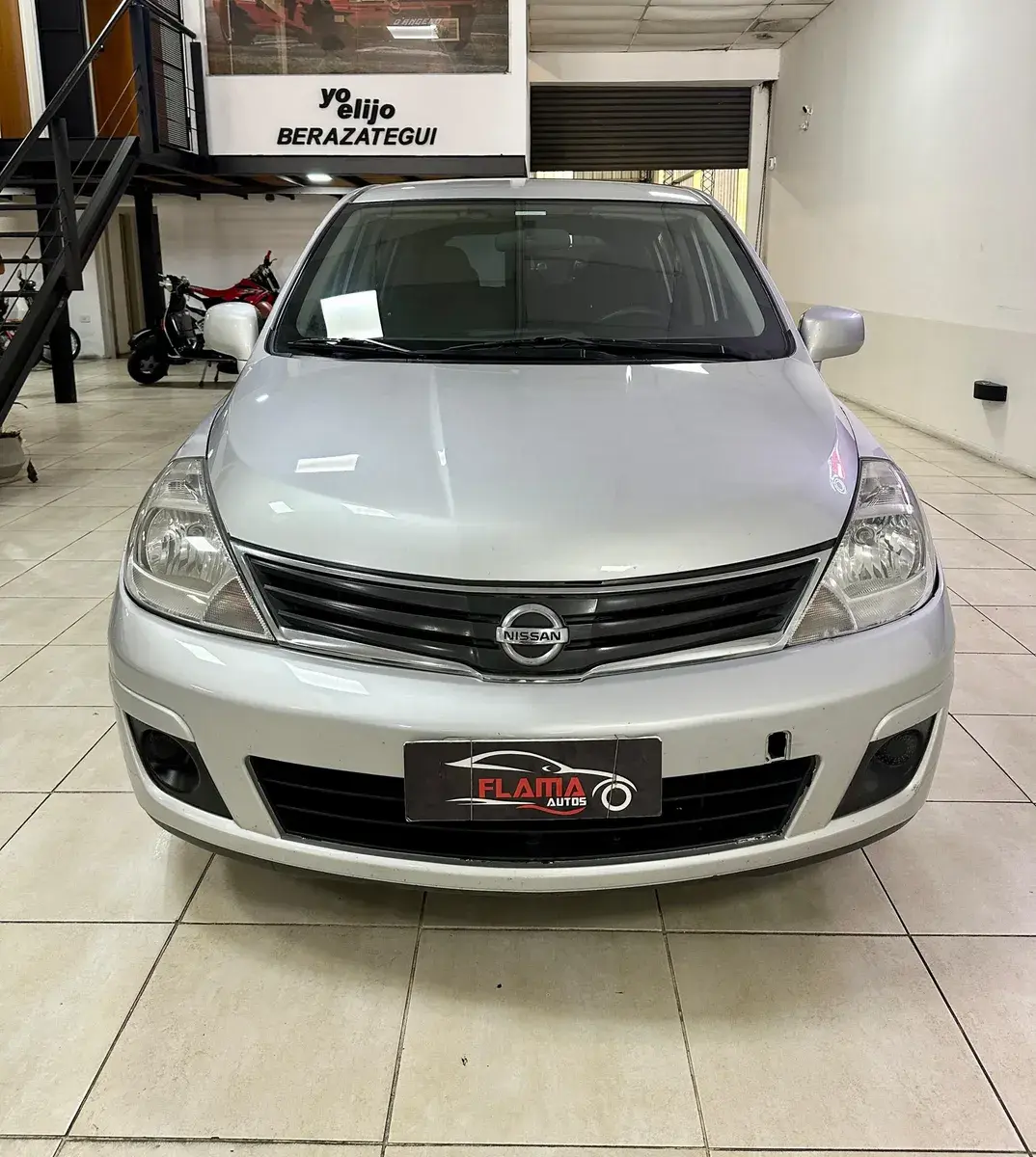 Nissan Tiida 1.8 Visia 2012 - foto 3