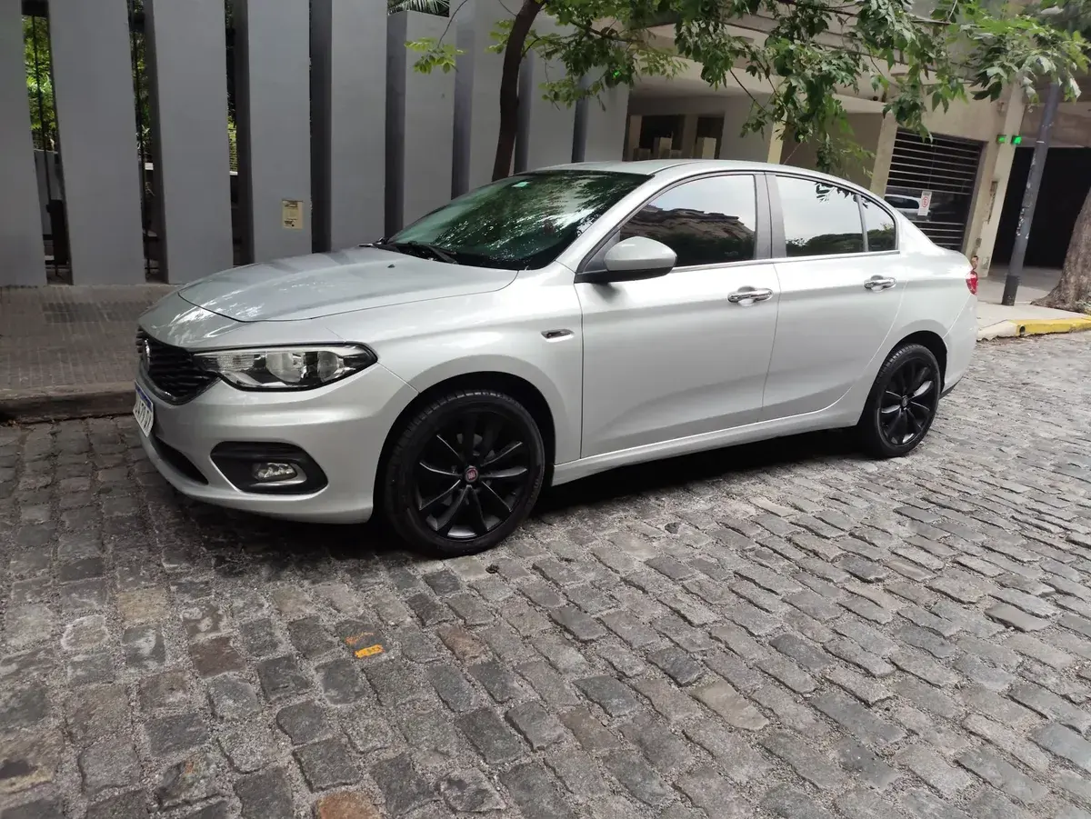 Fiat Tipo 1.6 Etorq Easy 2018 - foto 1
