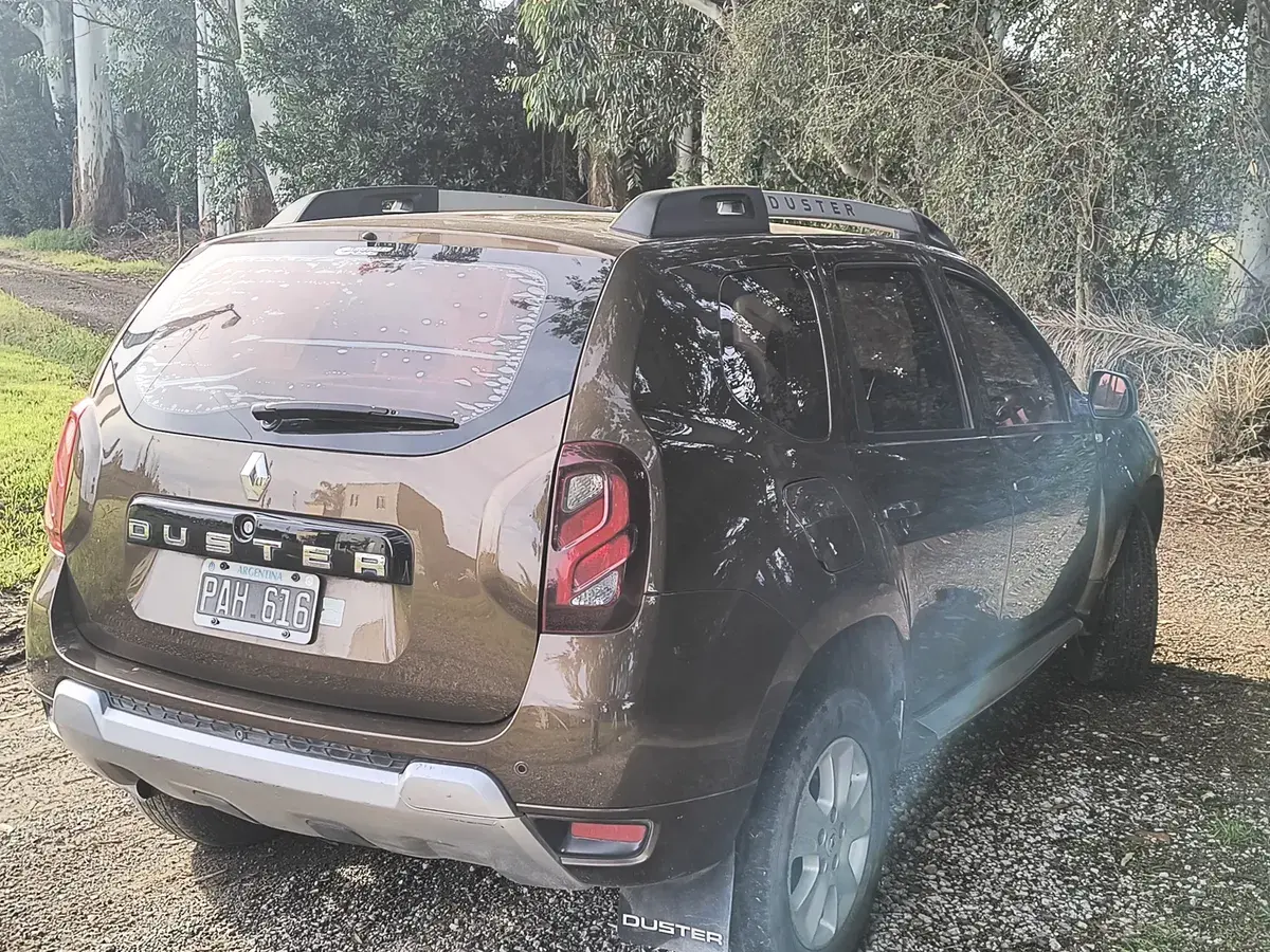 Renault Duster 1.6 Ph2 4X2 Privilege 110Cv 2015 - foto 3