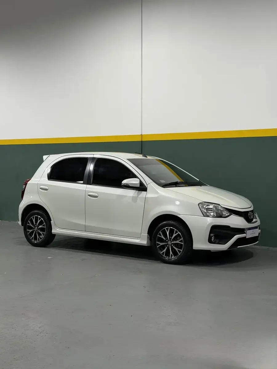 Toyota Etios 1.5 Platinum At 2017 - foto 4