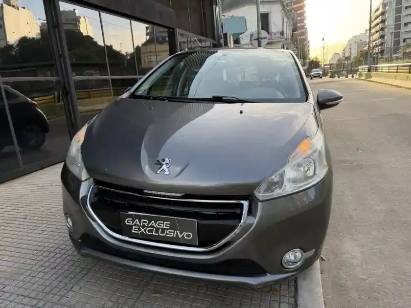 Peugeot 208 1.5 Allure Touchscreen 2014 - foto 4