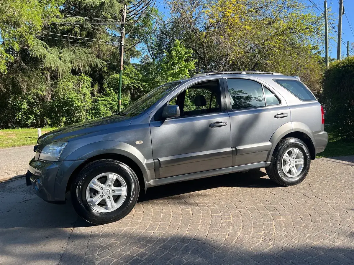 Kia Sorento 3.5 Exclusive 4X4 At 2006 - foto 3