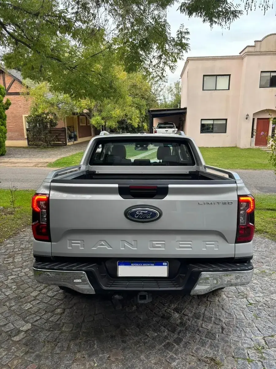 Ford Ranger 3.0 V6 Cd 4X4 Limited + At 250Cv 2026 - foto 4