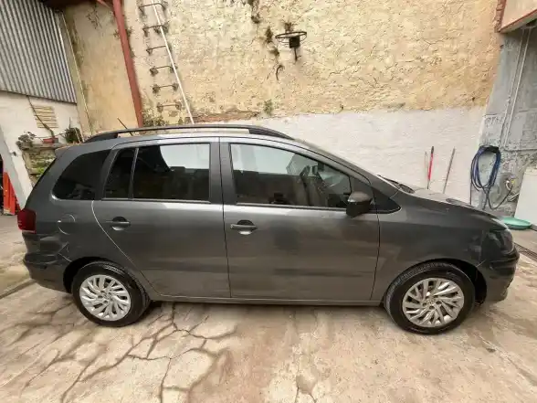 Volkswagen Suran 1.6 Comfortline 101Cv 2017 - foto 3