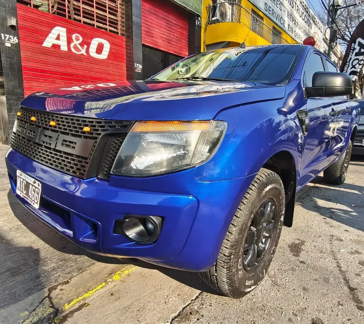 Ford Ranger 3.2 Cd 4X4 Xls Tdci 200Cv 2013 - foto 1