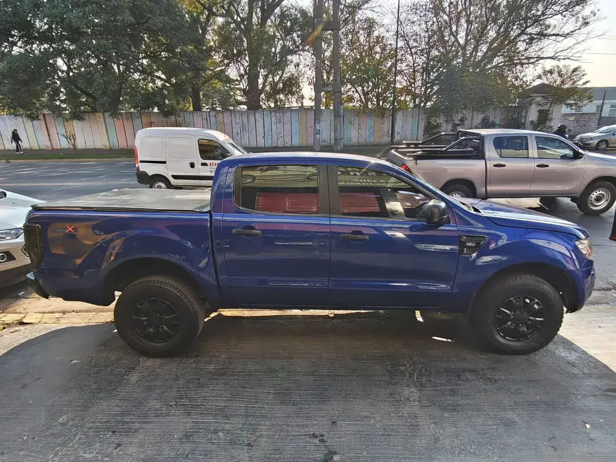 Ford Ranger 3.2 Cd 4X4 Xls Tdci 200Cv 2013 - foto 5