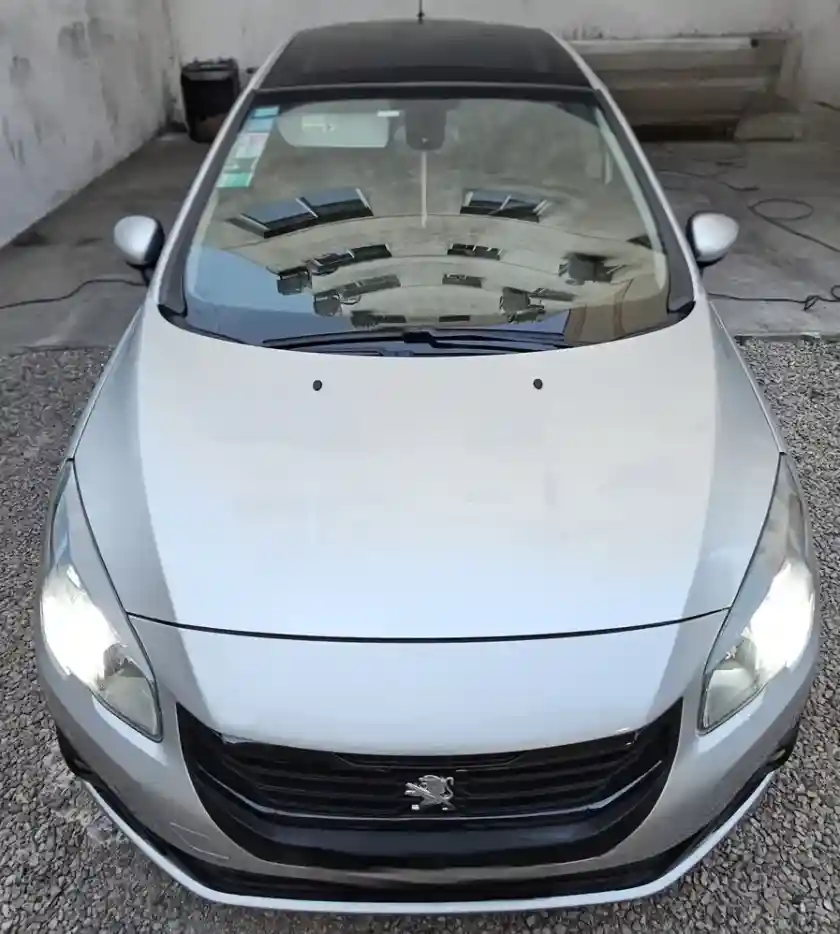 Peugeot 308 1.6 Feline Hdi 115Cv 2021 - foto 1