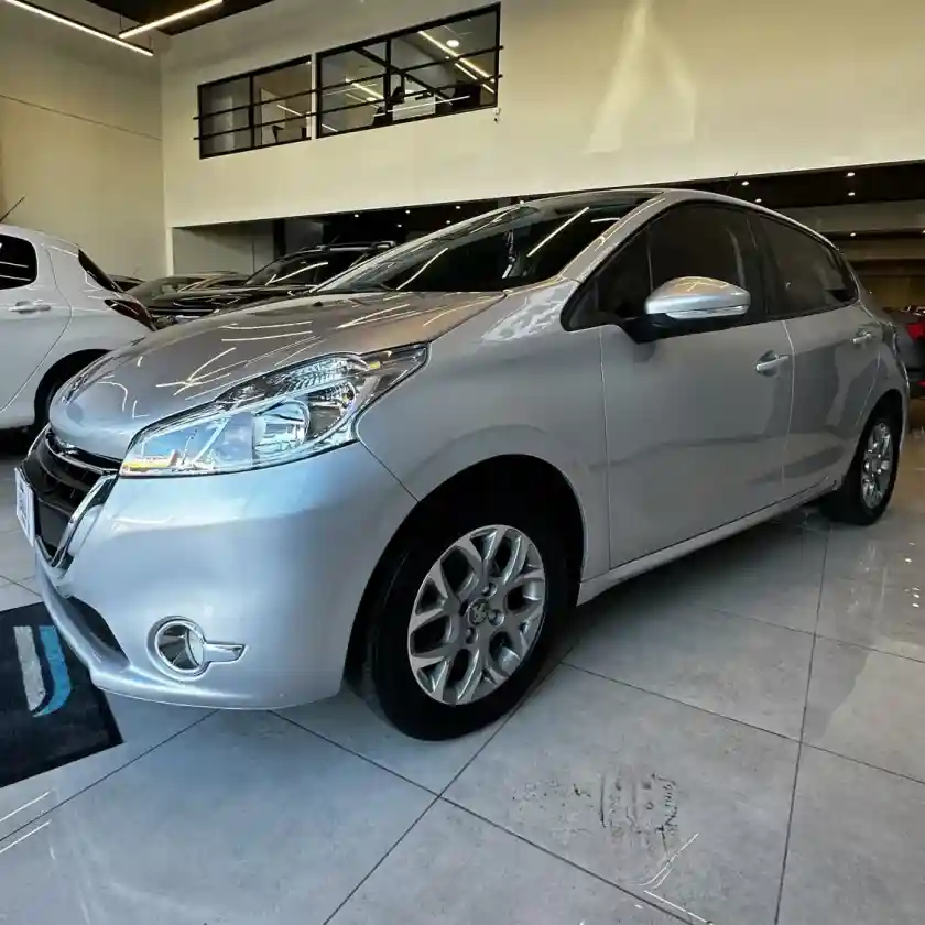 Peugeot 208 1.6 Allure 2014 - foto 1
