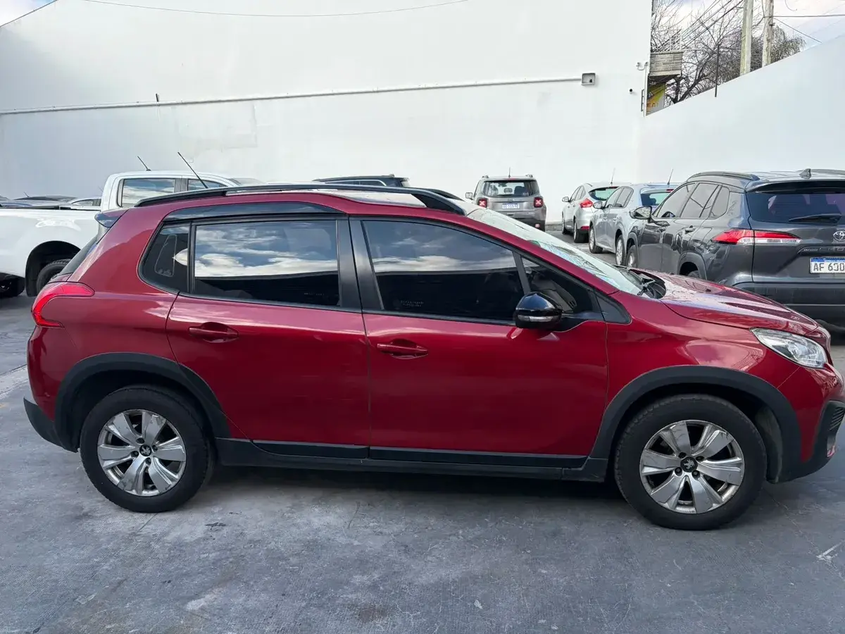 Peugeot 2008 1.6 Allure Am20 2020 - foto 3
