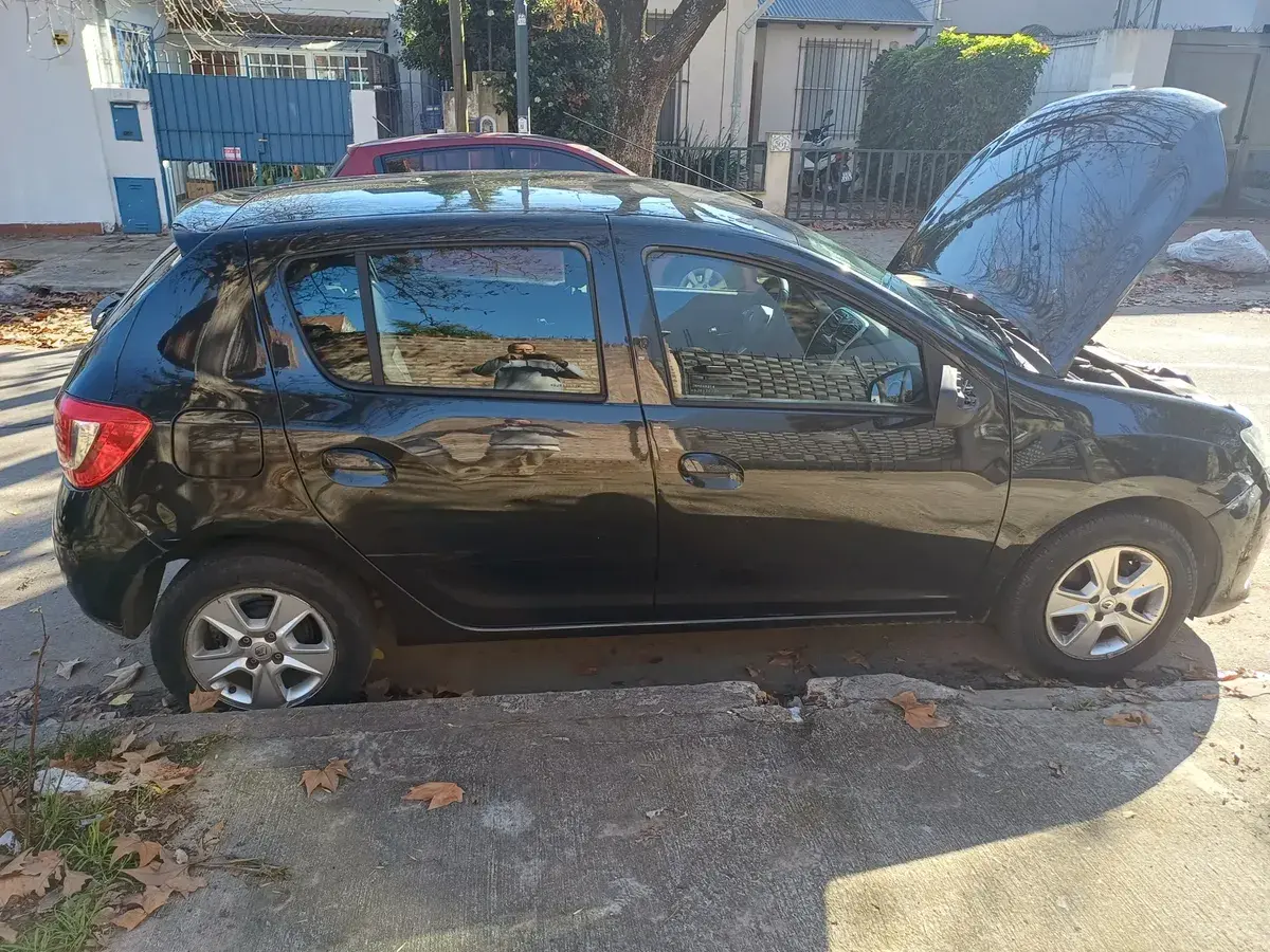 Renault Sandero 1.6 Privilege 105Cv 2015 - foto 4