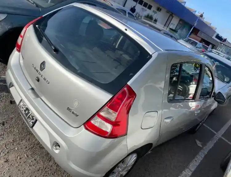 Renault Sandero 1.6 Privilege 105Cv 2013 - foto 4