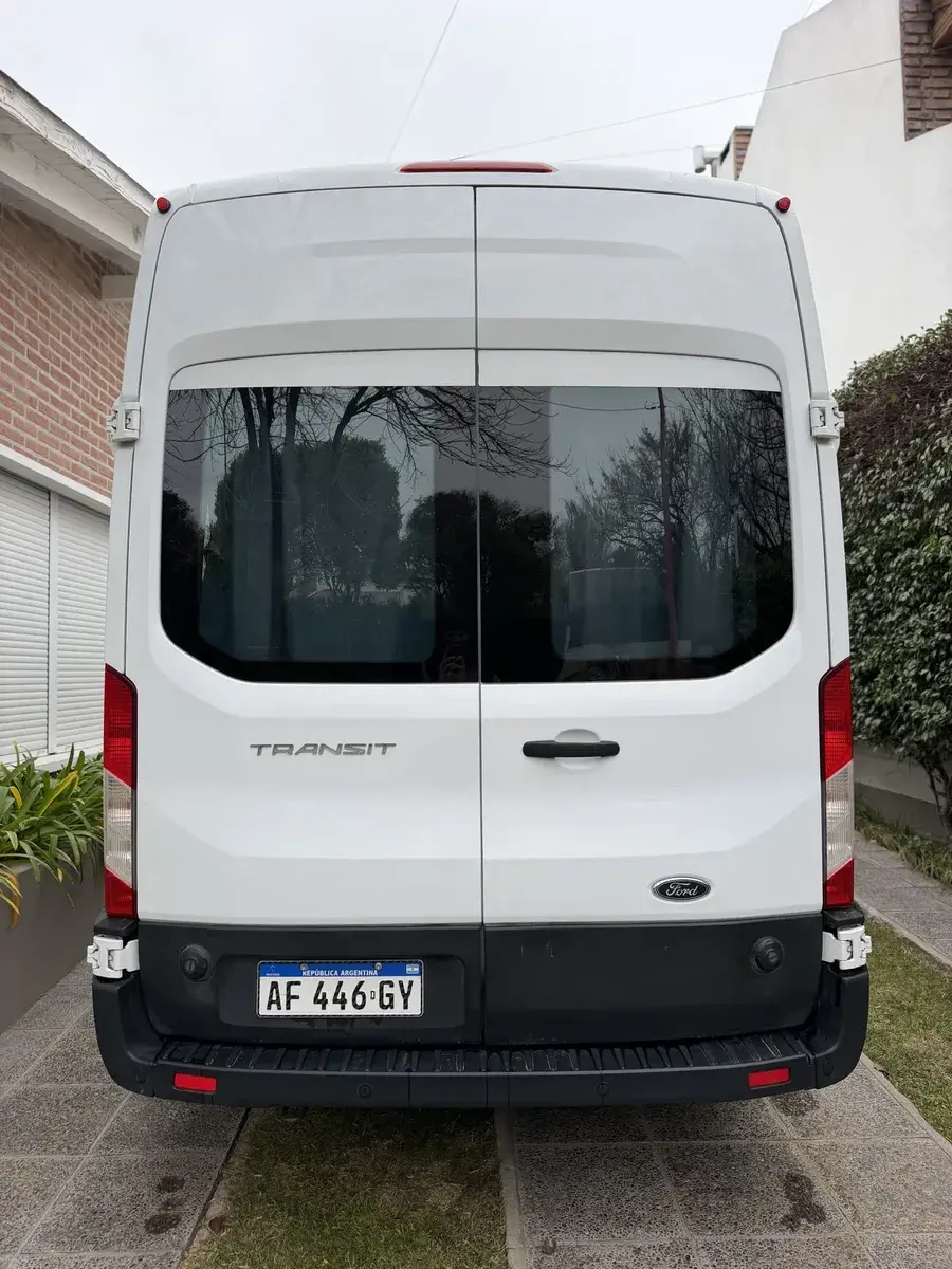 Ford Transit 2.0 Minibus 17+1 2022 - foto 5