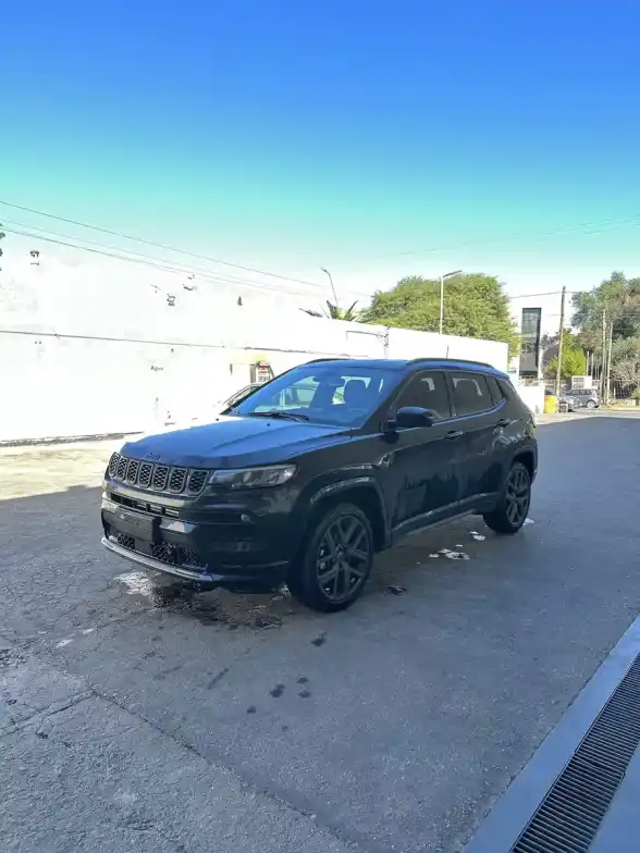 Jeep Compass 1.3 T270 Serie-S 4X2 At6 2024 - foto 2
