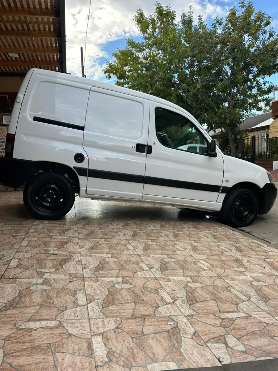 Citroën Berlingo Furgon 1.6 Hdi Am52 2011 - foto 3