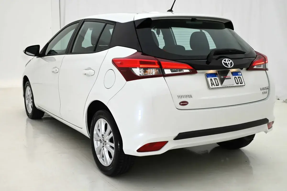 Toyota Yaris 1.5 107Cv Xls 2018 - foto 2