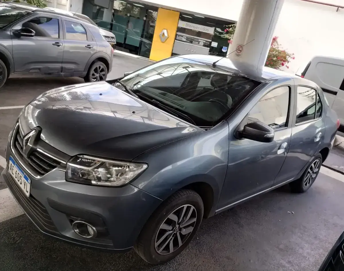 Renault Logan 2021 - foto 1