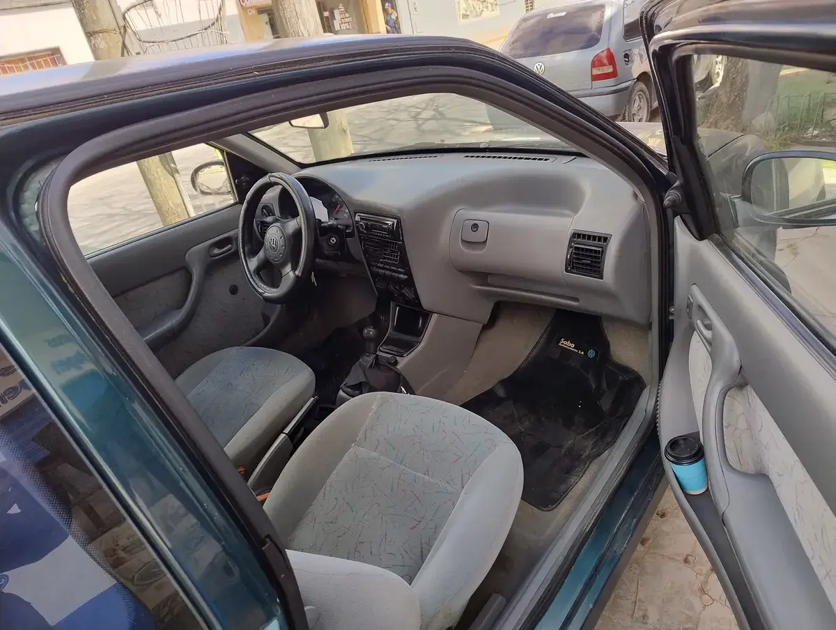 Volkswagen Gol 1.6 Gl Mi 1998 - foto 4