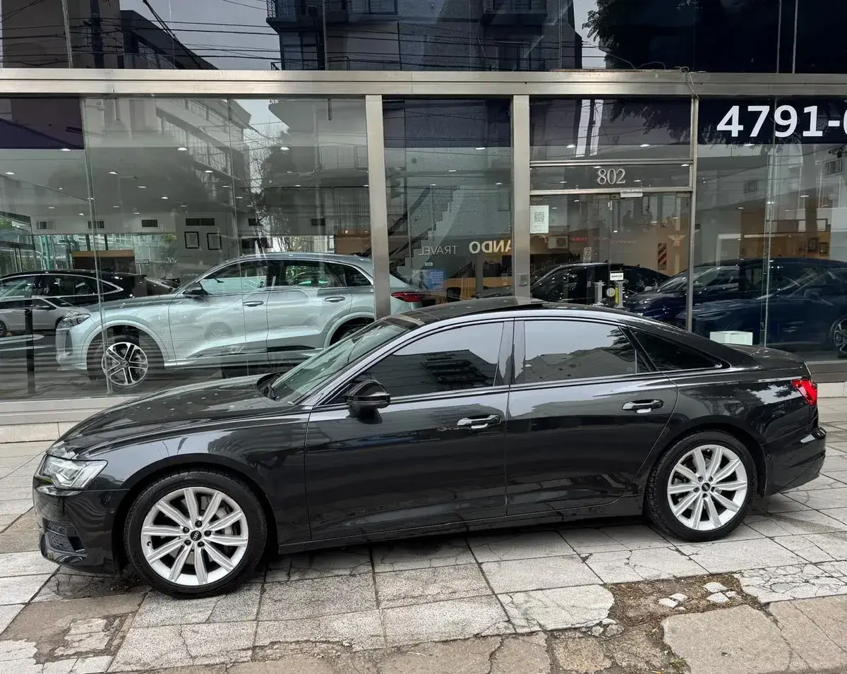 Audi A6 3.0 55 Tfsi Stronic Quattro 340Cv 2021 - foto 4