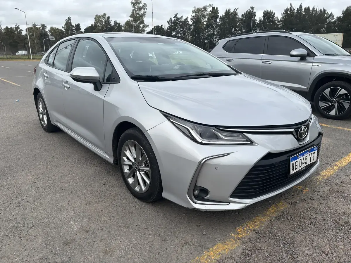 Toyota Corolla 1.8 Xei Cvt 140Cv 2023 - foto 3