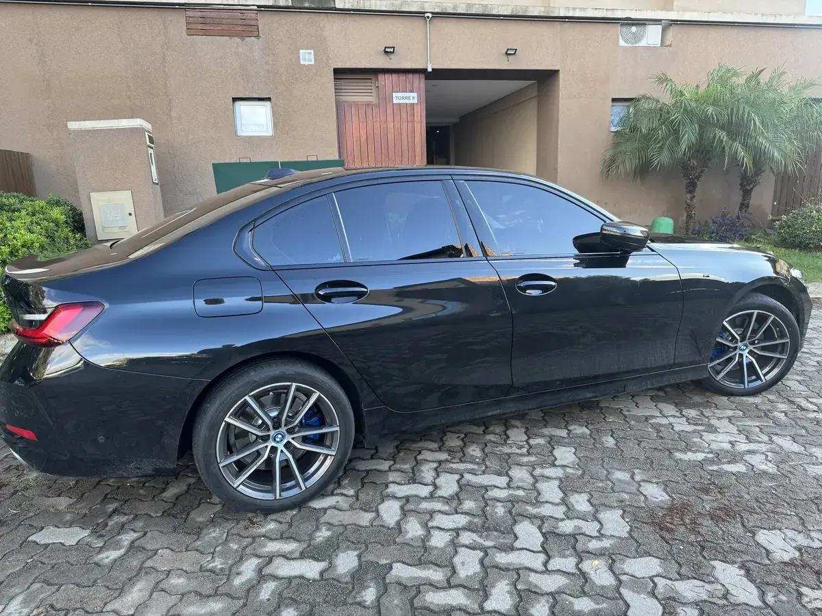 Bmw Serie 3 2.0 330E Sedan Sportline 2024 - foto 5
