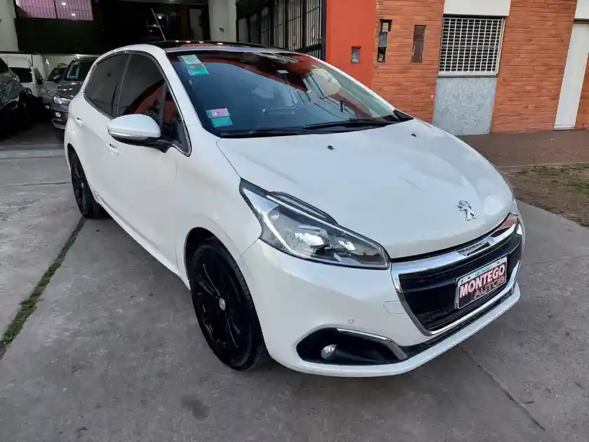 Peugeot 208 1.6 Feline 2018 - foto 3