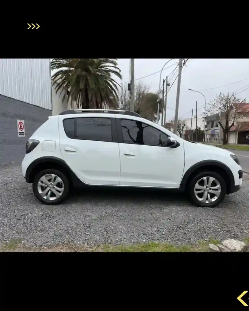 Renault Sandero Stepway 1.6 Privilege 105Cv Nac 2018 - foto 2