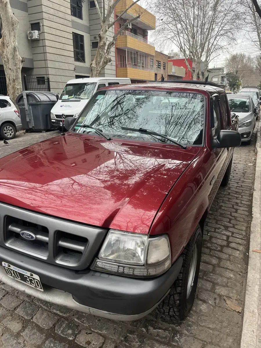 Ford Ranger 2.8 Xl I Dc 4X2 2002 - foto 2